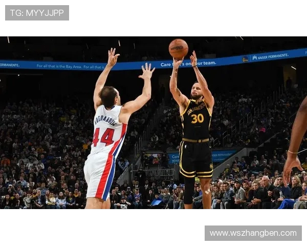 库里分享第三节逆转秘诀：干扰对手投篮保持防守间距避免失误