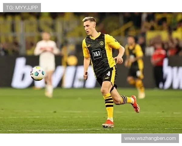 施洛特贝克满意多特在欧冠两场比赛中收获四分的表现与进步